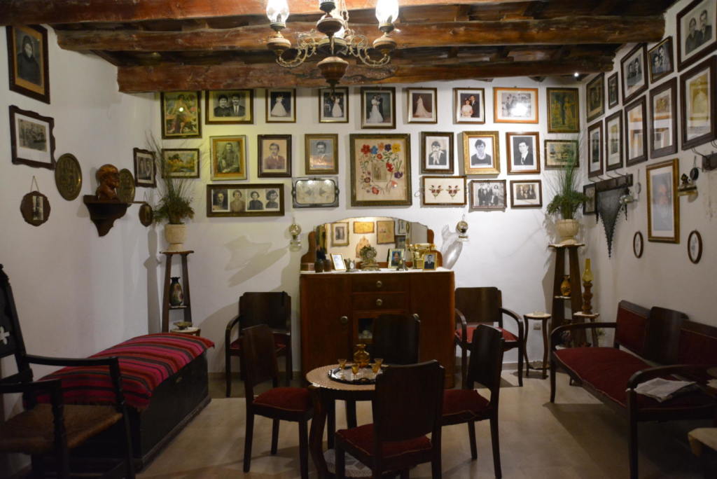 Poliou House - Folklore Museum - Rethymnon Crete